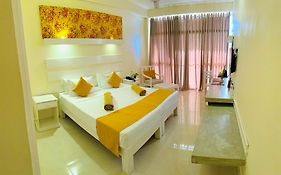 Beacon Beach Hotel Negombo